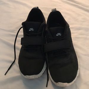 Nike SB Trainerendor Sneakers